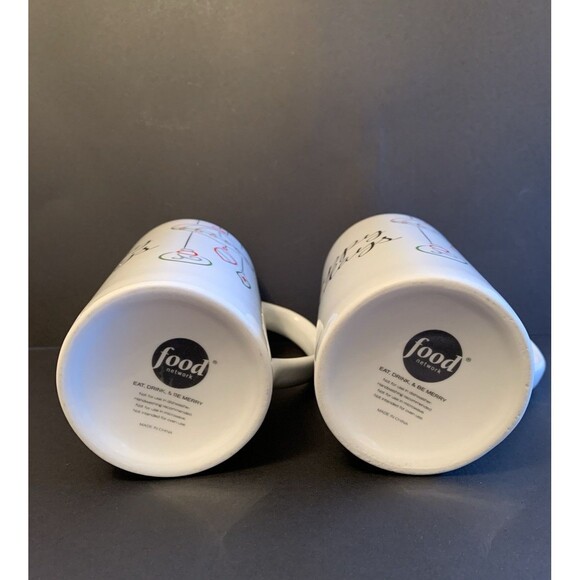 Food Network Tall Mugs Happy Holidays  Eat Drink Be Merry Christmas Cups - Picture 7 of 9